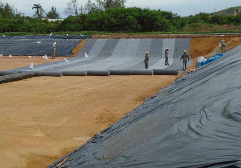 Como Evitar Erosão do Solo com Geossintéticos?